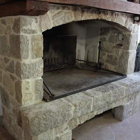 Il Vallone Di مزرعة للإقامة *