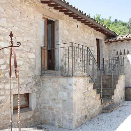 Il Vallone Di مزرعة للإقامة Melezzole